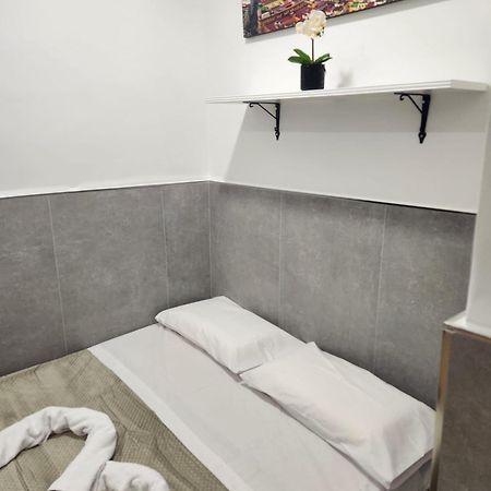 Casa Esposito Bed & Breakfast Napoli Dış mekan fotoğraf